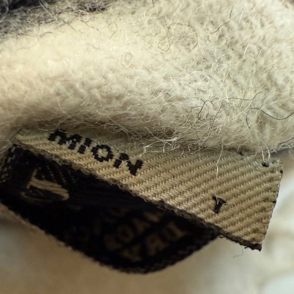 Burberry London 100% Cashmere Scarf 🇬🇧  – Made in England – Classic Check - Picture 10 of 13